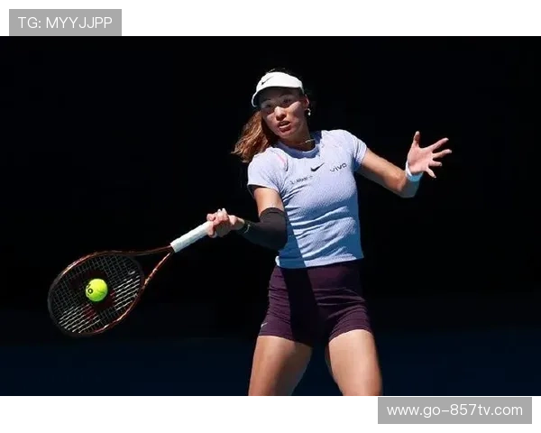 澳网公开赛开拍：郑钦文携中国军团冲击墨尔本公园